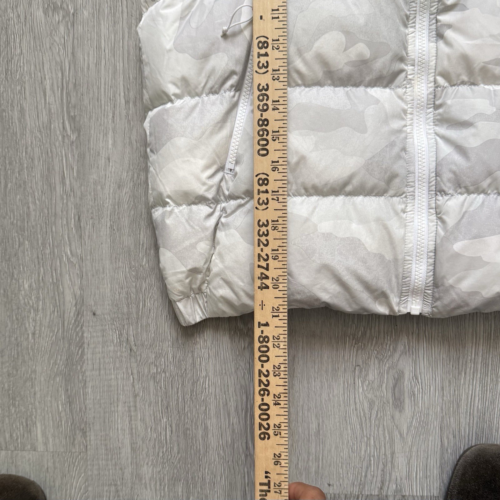 The North White Camo Insulated Hooded Puffer Vest Women's Size Medium thumbnail 6