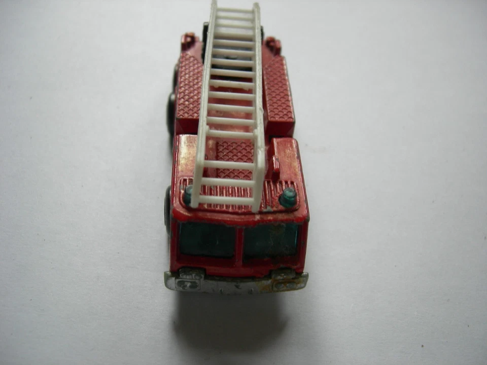MATCHBOX * FIRE ENGINE * FIRE DEPT. * 1982 * MACAU  bespielt - Bild 4 von 4