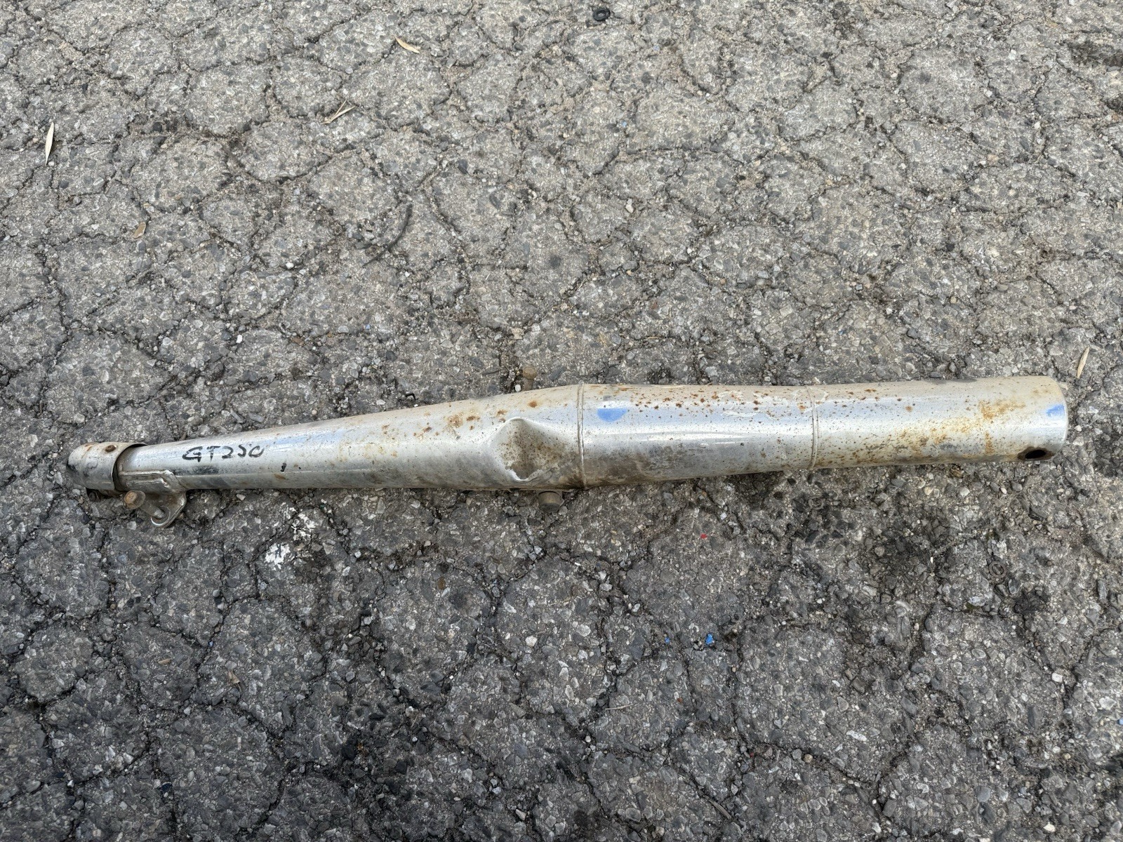 Suzuki GT250 GT250 X7 Muffler Silencer Exhaust Pipe Pipes OEM genuine Chrome