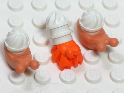 LEGO  2x Nougat Snail & 1x Orange Hermit Crab White Shell Mollusk Minifigure