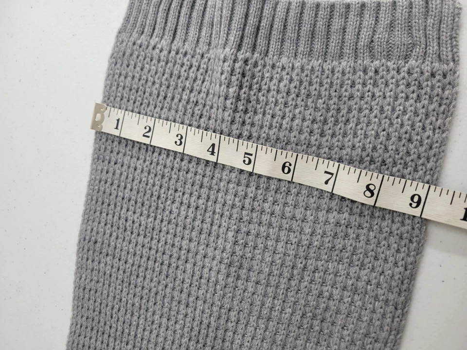 Calvin Klein Gray Soft Waffle Knit Soft Designer Neck Warmer Scarf Womens 65"x9" - Image 4 of 4