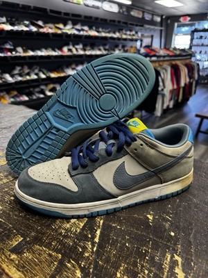 Nike Dunk Low NYX Sneakers Mens Size 8 Blue Multicolor 2009 Black Dragon Lot Nike Dunk Low NYX 2009 Rare Black Dragon Red University Blue  main image 3