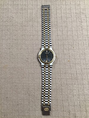 Gucci 9000m Mens Watch Gray Slate Face Vintage Rare 1980s Preppy