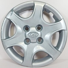 One 2002-2006 Hyundai Accent 55551 13 Hubcap Wheel Cover 5296025020 Used