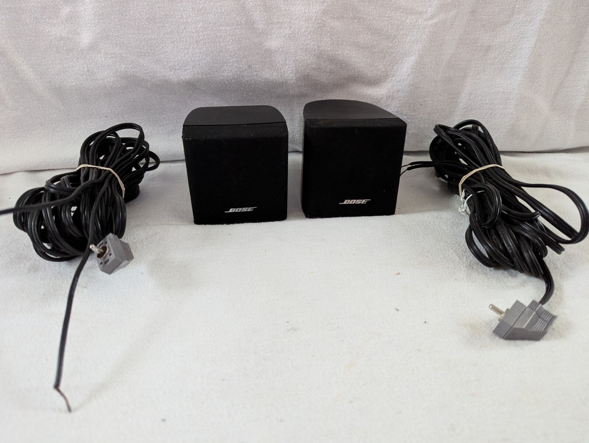 2 Bose Single Cube Speakers Acoustimass Lifestyle w Cord Wire