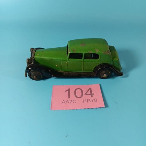 Dinky Toys Green Daimler Saloon Car (30C). Good Condition. 1940s. - Afbeelding 1 van 7