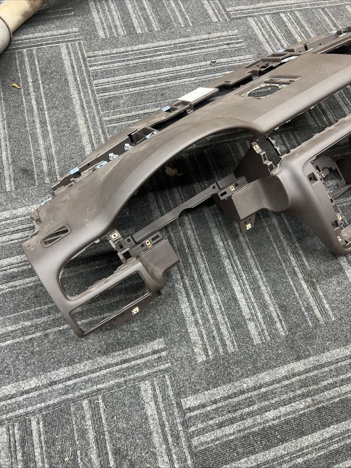 GMC Yukon Denali XL 2009 tablero moldura Foto 2 de 4