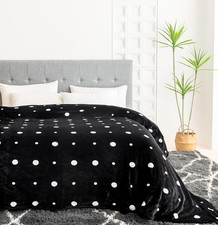 Oversized King Fleece Blanket 120x120 inches, Soft Cozy Warm Giant