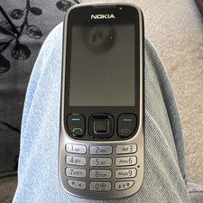 Nokia Bar Style Mobile Phone Keypad Handset, Silver & Black Colour