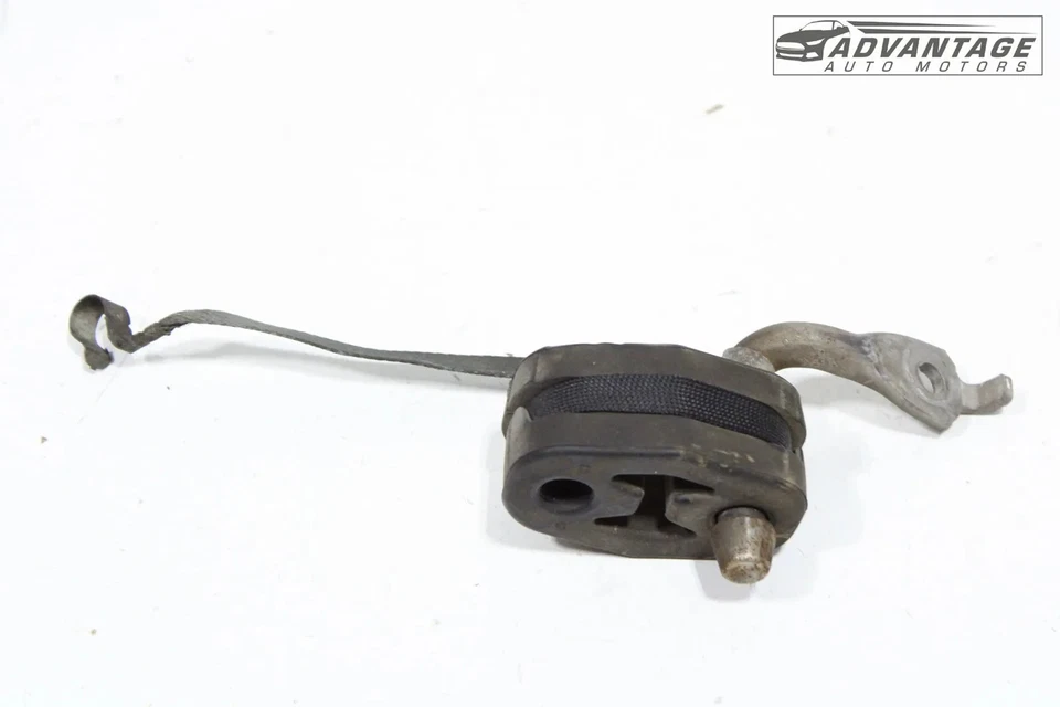 2015-2020 DODGE CHARGER REAR LOWER EXHAUST INSULATOR PIPE SUPPORT 68242144AB OEM - Image 3 of 4