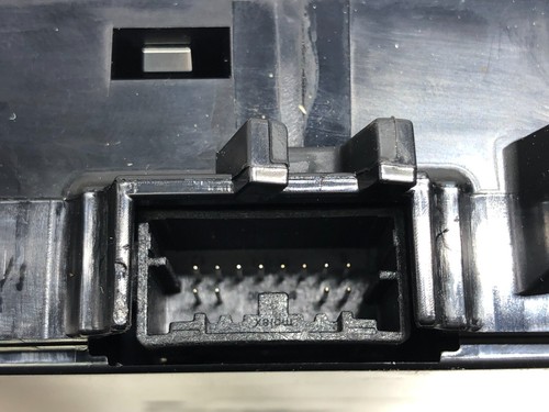 2016-2018 CADILLAC CT6 CENTER CONSOLE MEDIA AUDIO TOUCH PAD CONTROL PANEL OEM - Picture 6 of 8