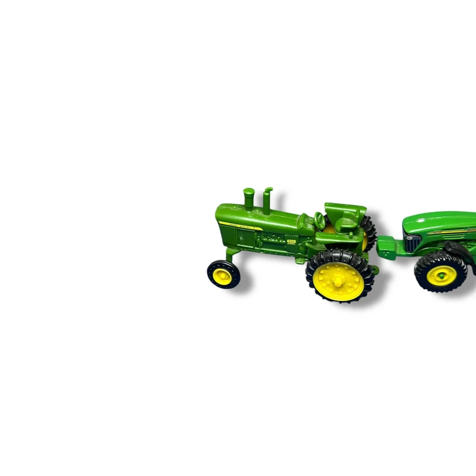 Lot of 3 Vintage John Deere 7920 Fwa Tractor 2003 Farm Show, 4020 Diesel, Bear - Image 2 of 4