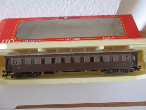 Rivarossi HO 2511  2.KL FS Schnellzugwagen | Condition: Gebraucht