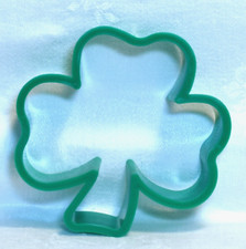 Hallmark Vtg Open Cookie Cutter - Shamrock Saint Patrick Day Good Luck 3.5" Leaf