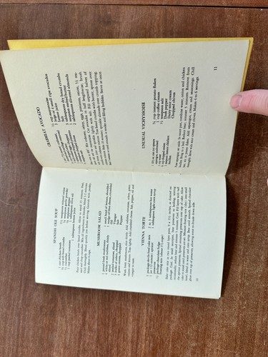 Detroit Edison Electric Living Division Recipe Cookbook 1960's or early 70's - Picture 5 of 5