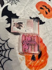 Bowtie Nail Box Nails