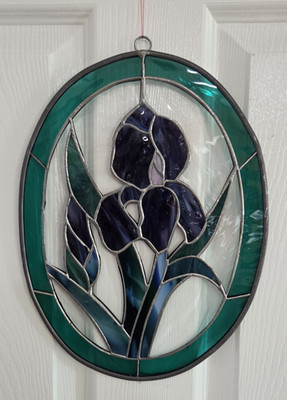 VTG Stained Glass Iris Flower Oval Handmade Hanging Art Sun Catcher 12.5'' x 9.5''