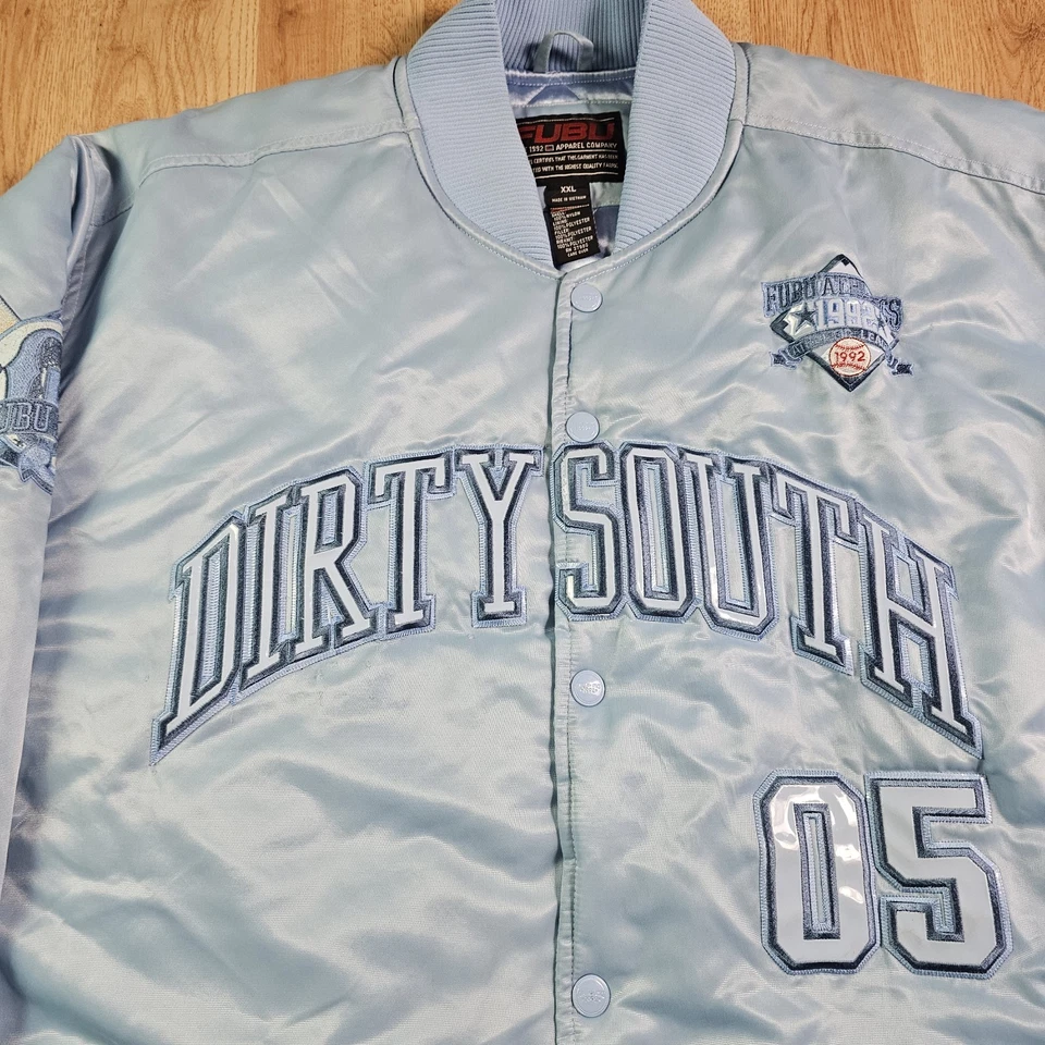 Chaqueta De Colección Fubu Para Hombres XL Azul Años 90 Sucia Serie South City Edredón Forrado Bombardero Y2k Foto 2 de 4