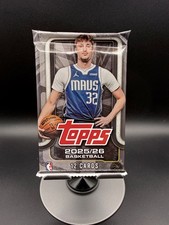 2025 TOPPS BASKETBALL BLACK FRIDAY TARGET EXCLUSIVE BLASTER PACK (SEALED)