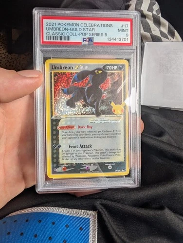 2021 Pokemon Celebrations Classic Collection #17 Umbreon Gold Star PSA 9