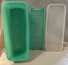 Tupperware 3 Pc Celery Keeper 782 Base & Insert Jadeite Green With Clear Lid