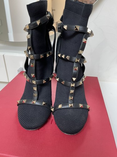 Valentino Garavani Rockstud Ankle Boots 