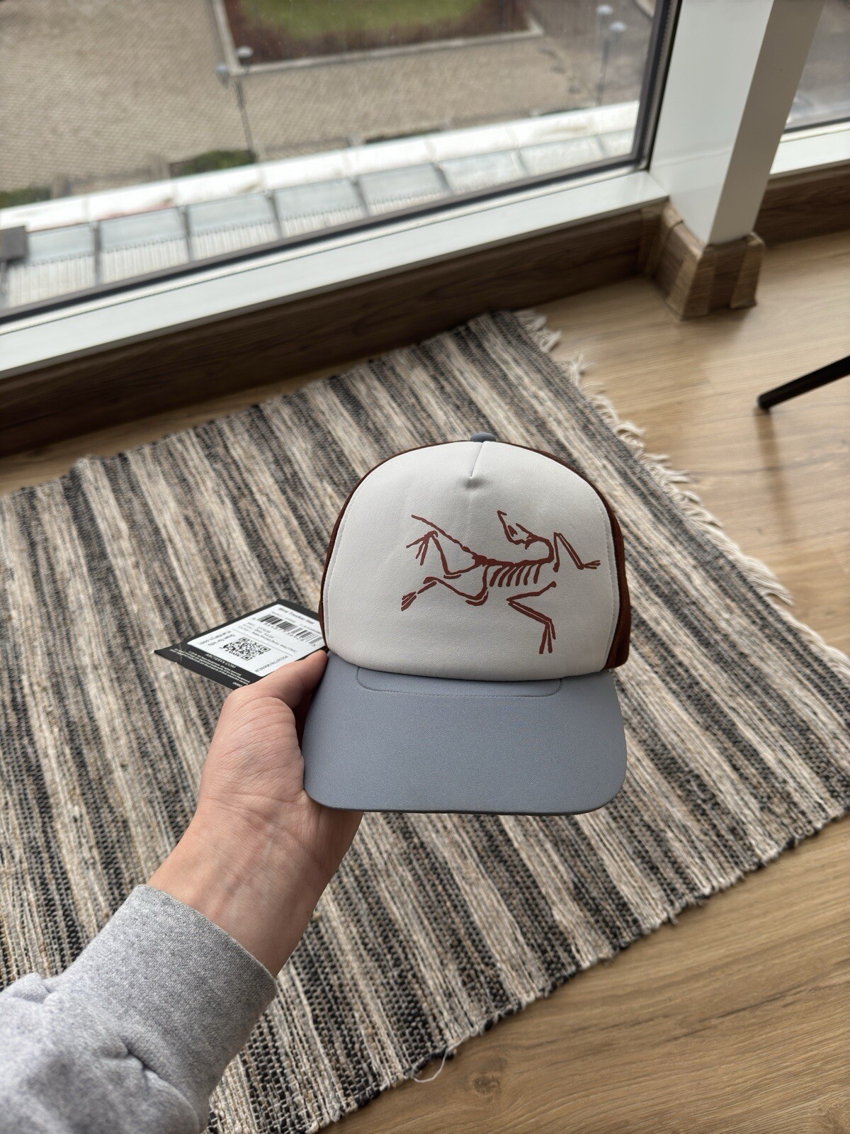 ARC'TERYX Arcteryx Bird trucker cappello uccellino marrone raro NUOVO berretto taglia unica