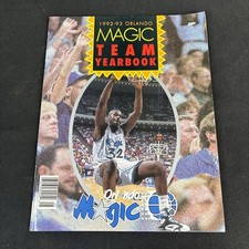 1992 1993 ORLANDO MAGIC NBA BASKETBALL YEARBOOK  SHAQ ROOKIE NR MINT