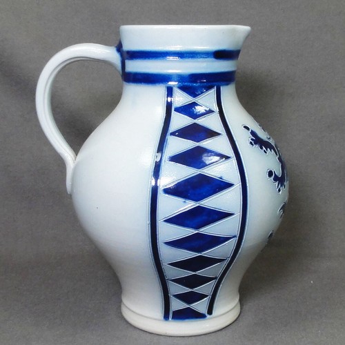 Goebel Merkelbach Salzglasur Glazed Pitcher Cobalt Blue Lion Diamonds 1L 7.25" - Picture 5 of 10