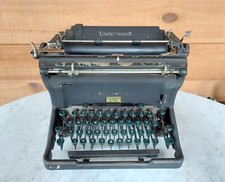 VINTAGE 1946 UNDERWOOD TYPEWRITER MODEL 11, SERIAL #6032705, UNTESTED, nice keys thumbnail