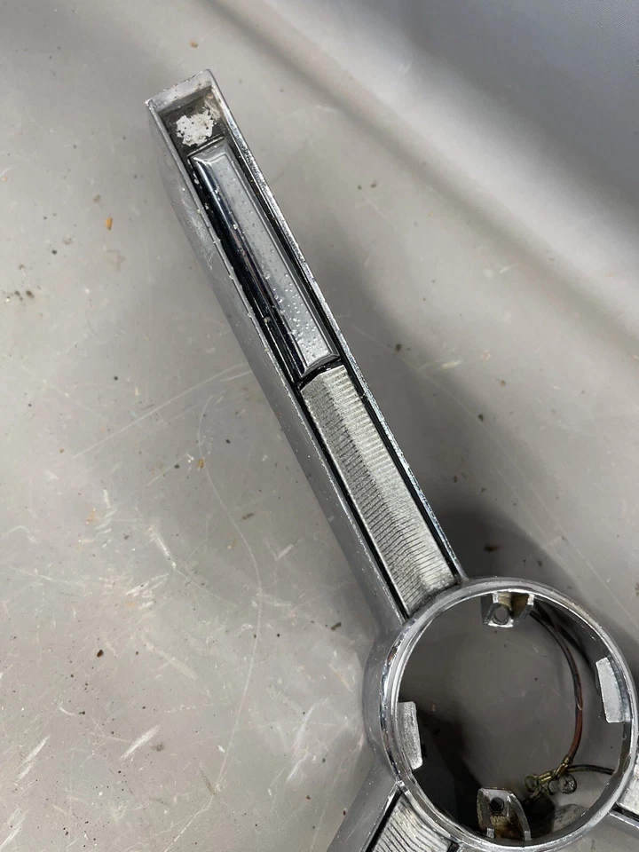 Mercury Marauder 1964 volante bocina anillo botón Monterey Park Lane moldura OE Foto 4 de 4