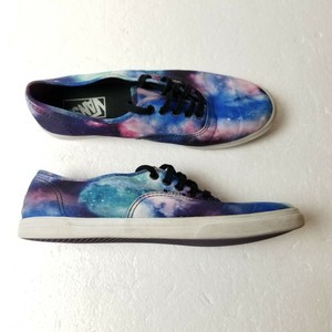 galaxy vans womens