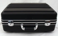 181307 - PLATT LUGGAGE - HEAVY-DUTY POLYETHYLENE CASE - Interior Dimensions (L x