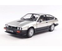 Solido Alfa Romeo GTV6 Silber 1984 1:18 Silber Diecast Modellauto 421186543