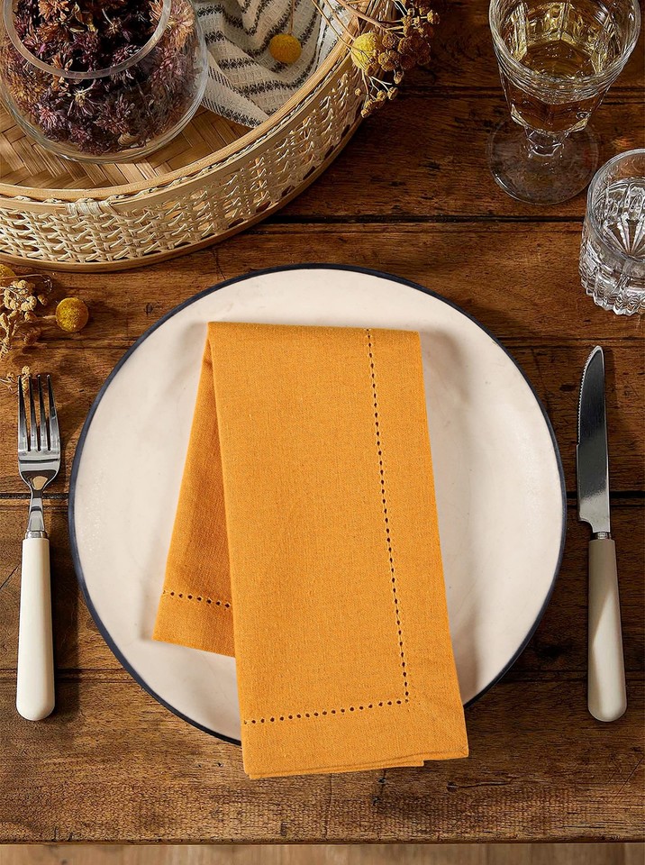 Linen Clubs Slub Cotton Table Runner in Coral Color with