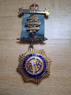Solid Silver Gilt 1958 RAOB Roll of Honour Jewel Medal Kings Own Military Lodge