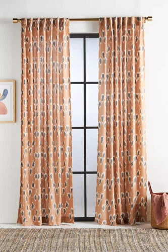 Cortinas de Janela Anthropologie Geométrico