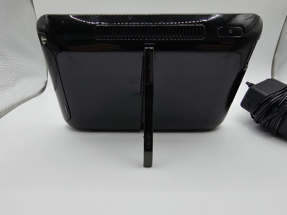 Vizio VMB070 7" Edge Lit Razor LED LCD Portable TV - Image 3 of 4