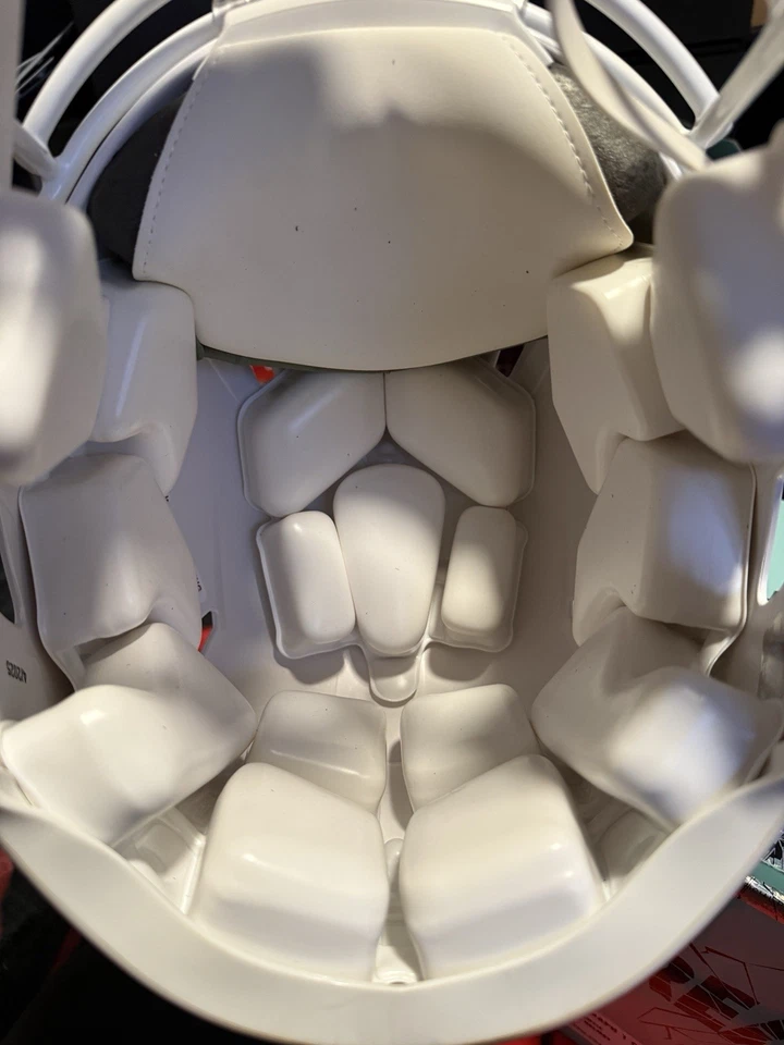 Casco antiguo auténtico de tamaño completo firmado por Demarcus Ware con Insc “2X NFC Sack Leader” Foto 4 de 4