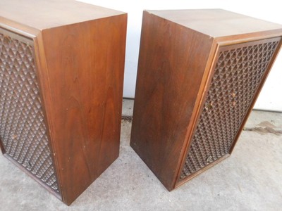 Vintage Sansui SP-50 25W 2-Way Bookshelf Stereo Speakers Wood w