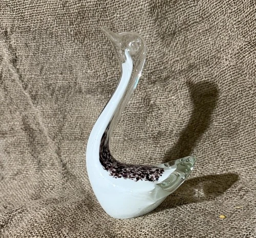 Pair Of Murano Art Glass Swan Figurines Hand Blown Clear Purple White 6" NICE!