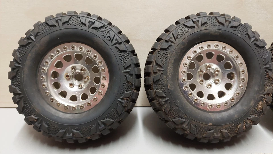 RC Crawler 2.2 Reifen mit Beadlock Felgen 115x45 - Bild 2 von 4