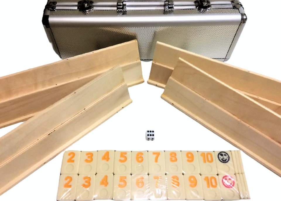 Juego de 4 bastidores de madera Rummy Tiles Games en estuche de aluminio adjunto 106 azulejos envío gratuito Foto 2 de 4