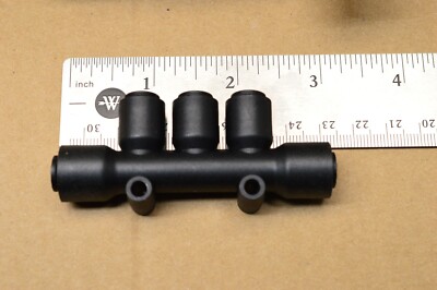 Legris 3304-56-56 manifold /  Multiple Tee 1/4''OD x 5 ports