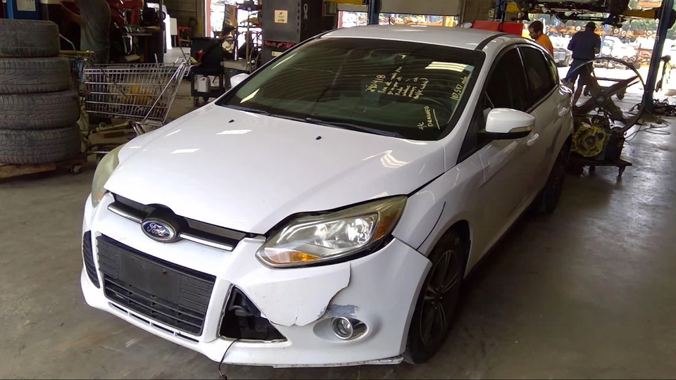 Medidor de flujo de aire de inyección de combustible usado se adapta a: Ford Focus 2014 gasolina 2,0 L VIN 2 8º Foto 4 de 4