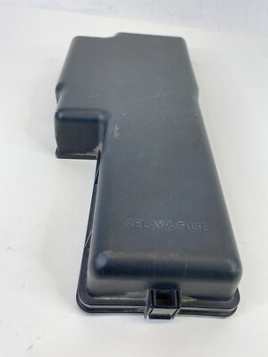 2002 2003 LEXUS ES300 ENGINE BAY FUSE BOX LID UPPER COVER ONLY 7154-8036 OEM