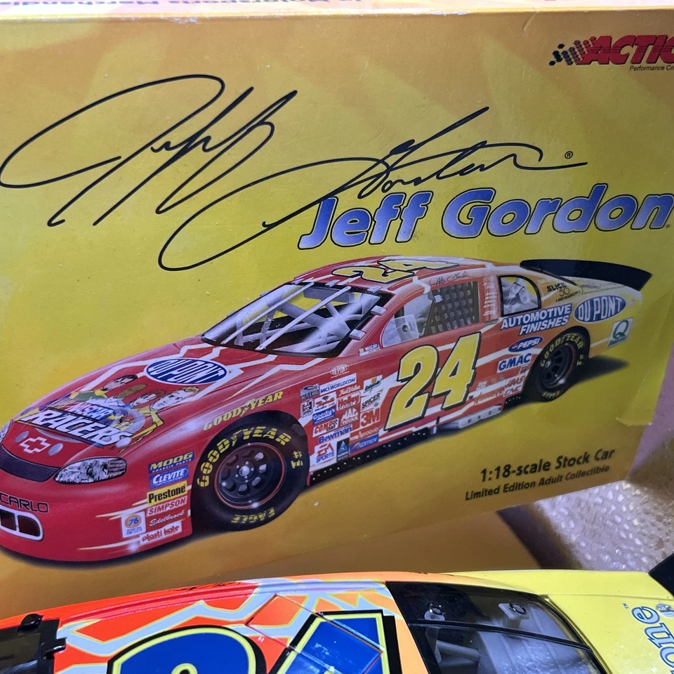Jeff Gordon 1999 Nascar Racers 1/18 Scale Diecast Action #24 DuPont  - Image 3 of 4