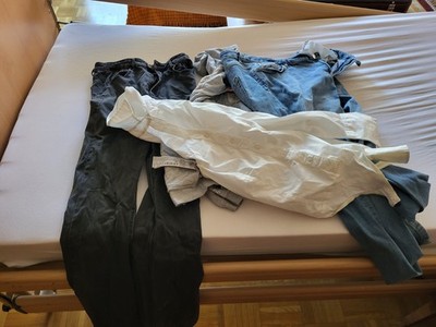 2 x Jeans blau schwarz esmara Größe48, 24 Colours Größe38 M, Bluse Kapuzenshirt
