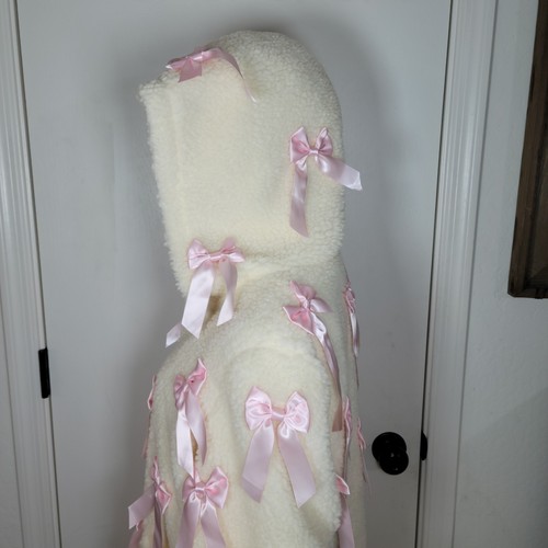 Dolls Kill Sugar Thrillz Pinky Promise Oversized Bow Sherpa Hoodie XXS Kawaii - Picture 6 of 11