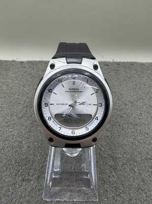 Casio Illuminator Japan Mov t Model 2747 AW-80